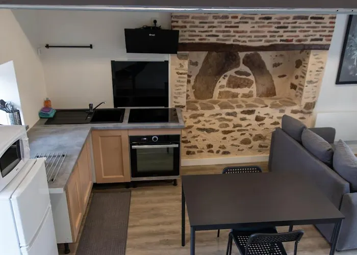 Proche Zenith Et Clinique *