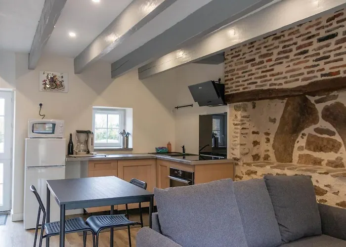 Proche Zenith Et Clinique *